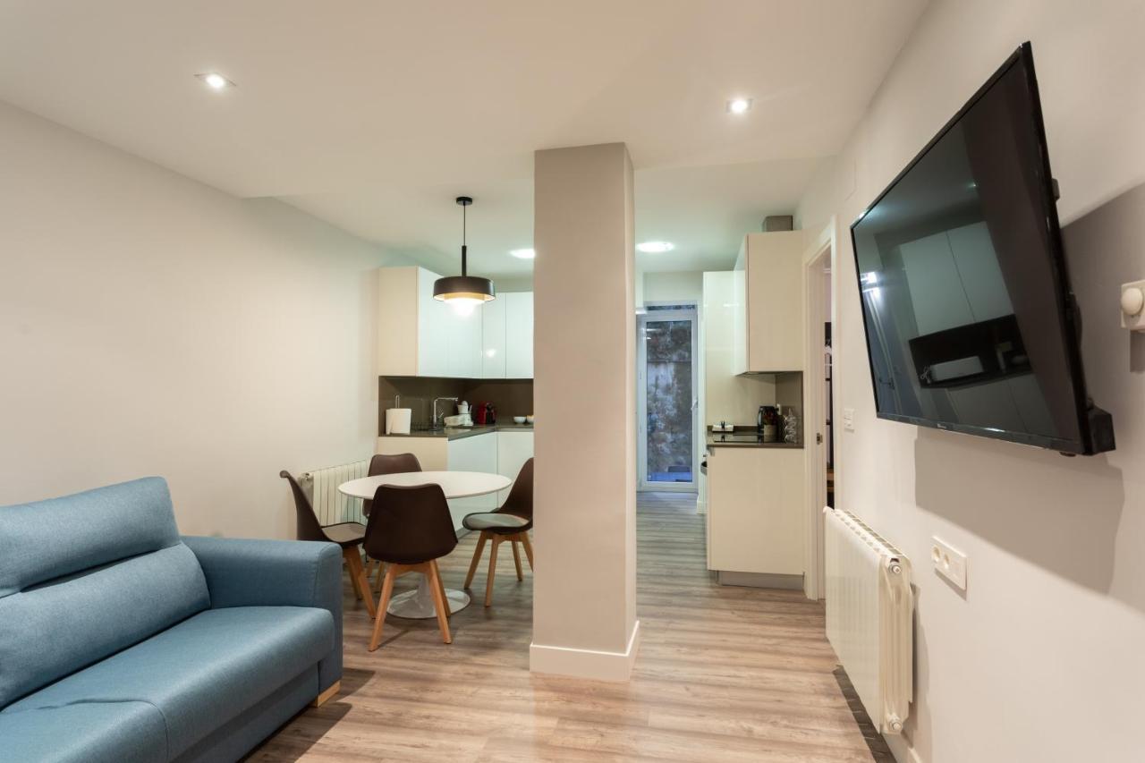 Апартаменты Lugar Especial, Gran Patio, Junto Al Ayuntamiento Бильбао Экстерьер фото