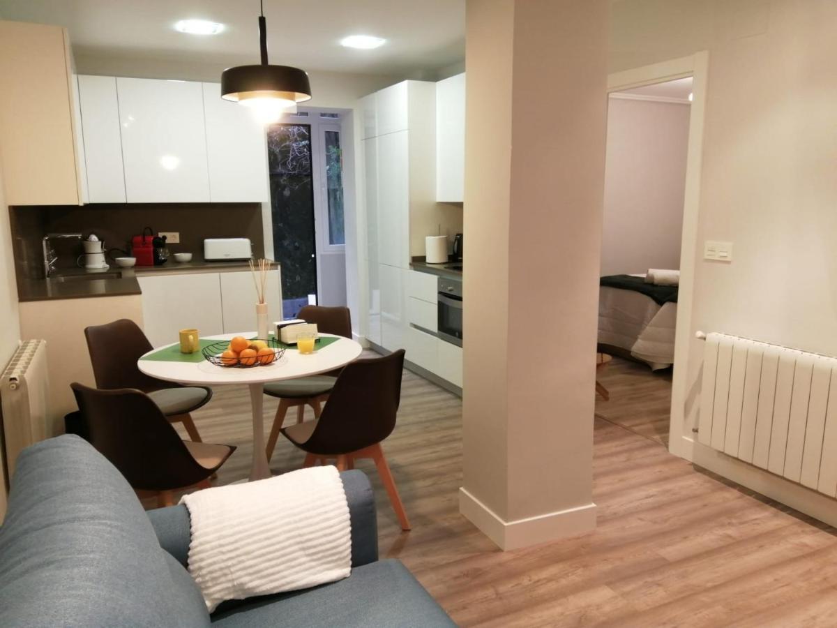 Апартаменты Lugar Especial, Gran Patio, Junto Al Ayuntamiento Бильбао Экстерьер фото