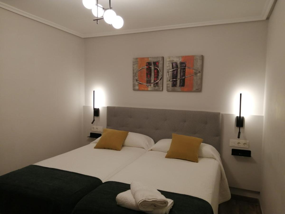 Апартаменты Lugar Especial, Gran Patio, Junto Al Ayuntamiento Бильбао Экстерьер фото